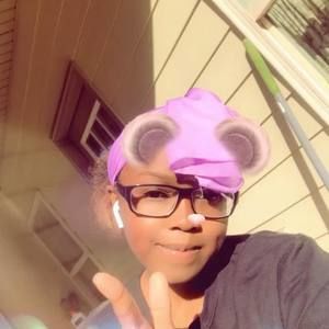 Meet your Posher, Cece